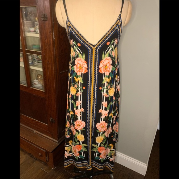 NWT Freemarket Flying Tomatos Handkerchief Dress Small - Picture 5 of 7